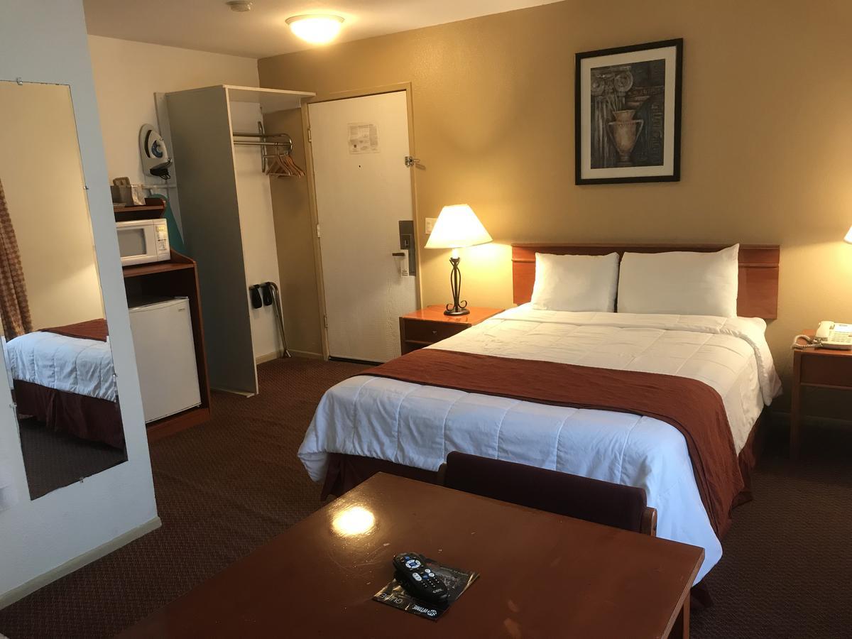 Portofino Beach Inn - Encinitas Extérieur photo