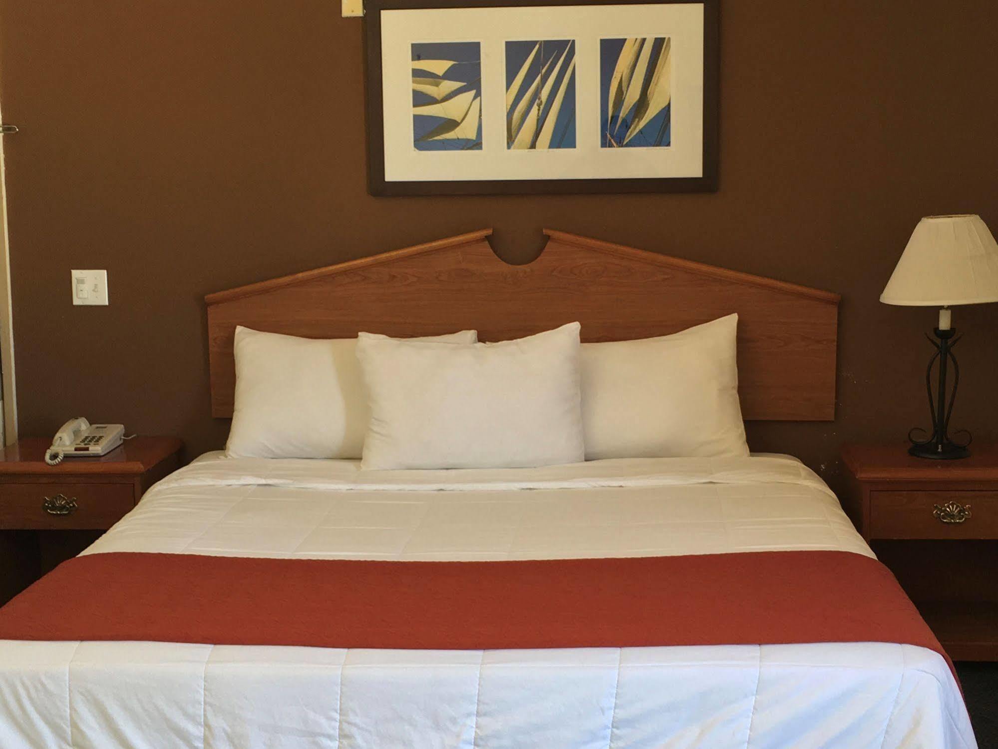 Portofino Beach Inn - Encinitas Extérieur photo
