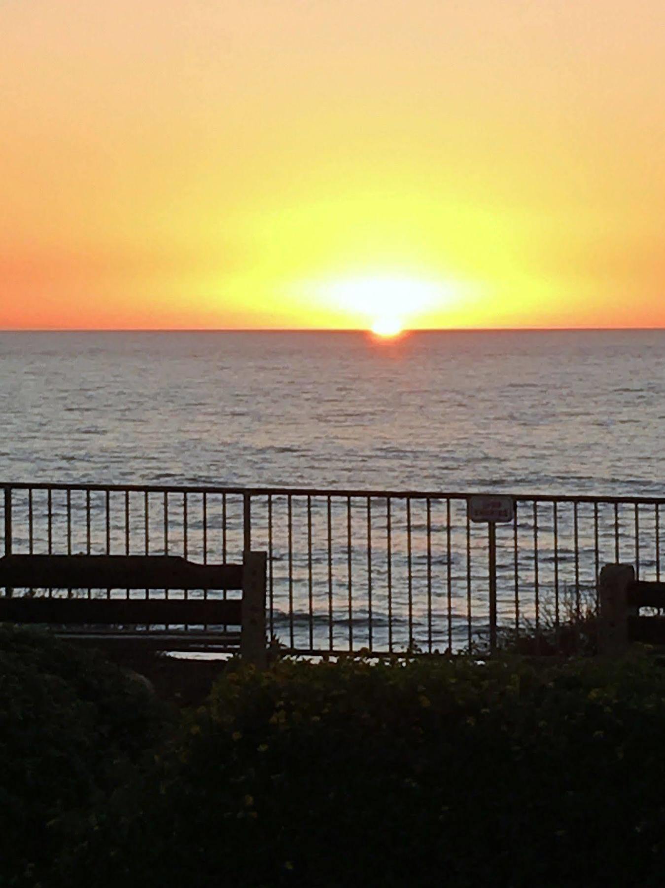 Portofino Beach Inn - Encinitas Extérieur photo